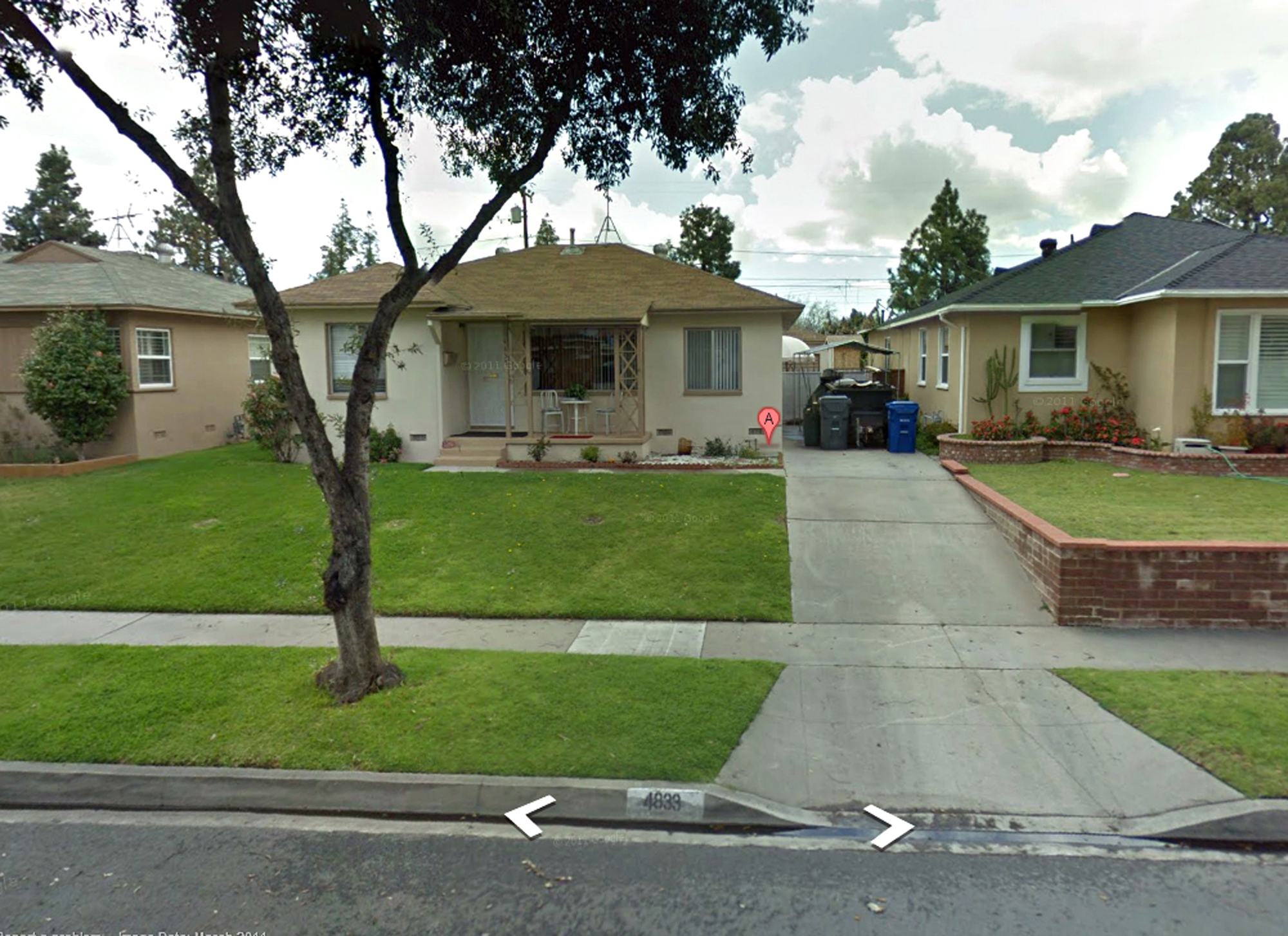 4833 McNab Avenue, Long Beach (now Lakewood), California  (8519 KB)
 
(Click on Picture to View Full Size)